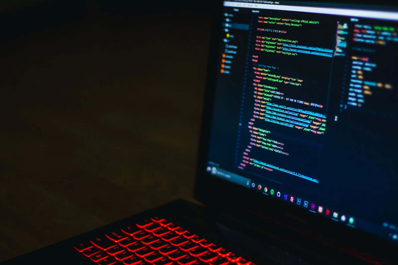 Integracja OpenAI z aplikacją: korzyści i wyzwania
